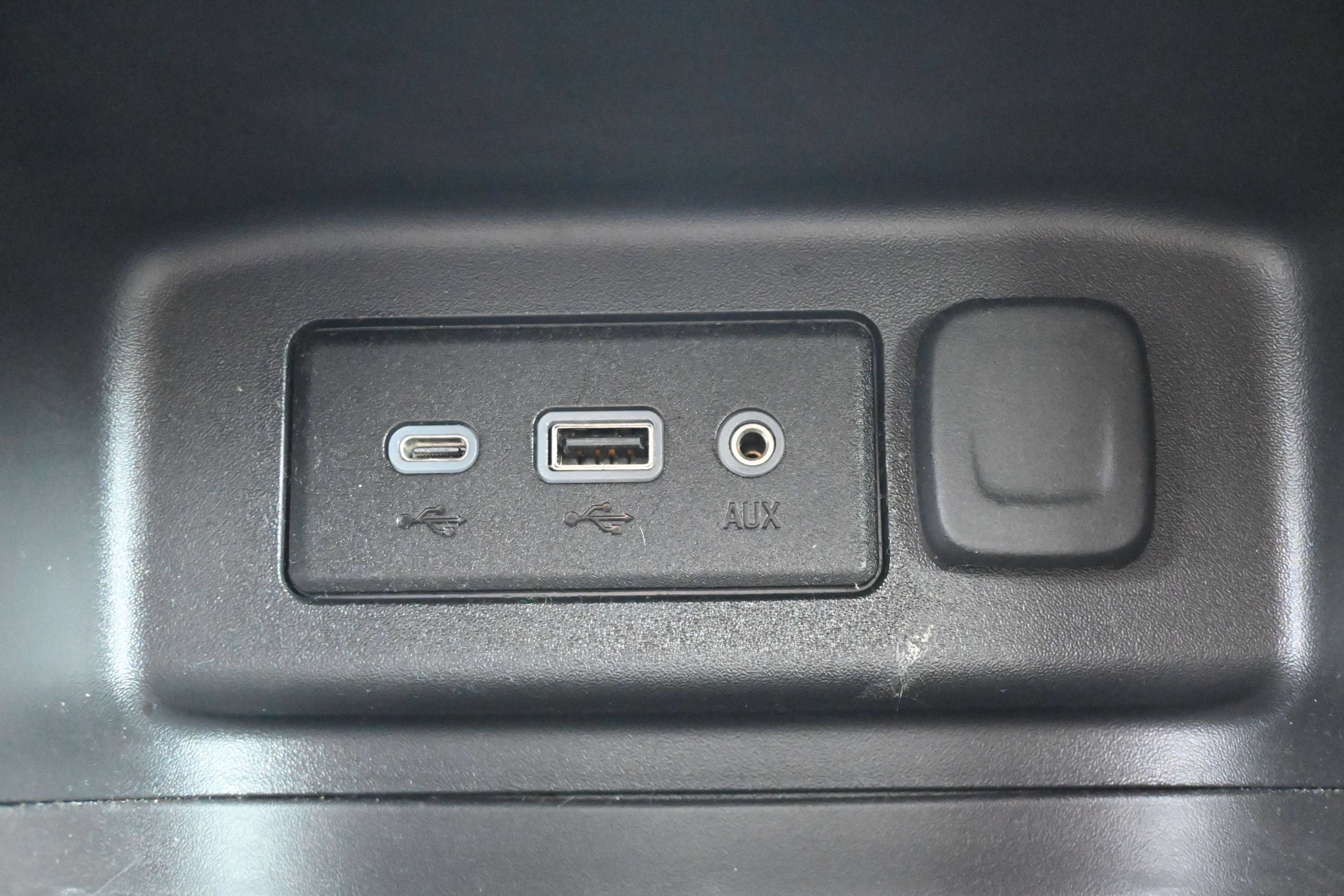 Used 2022 Chevrolet Equinox LT FWD image 20