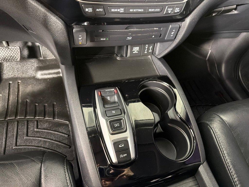 Used 2018 Honda Pilot Touring image 20
