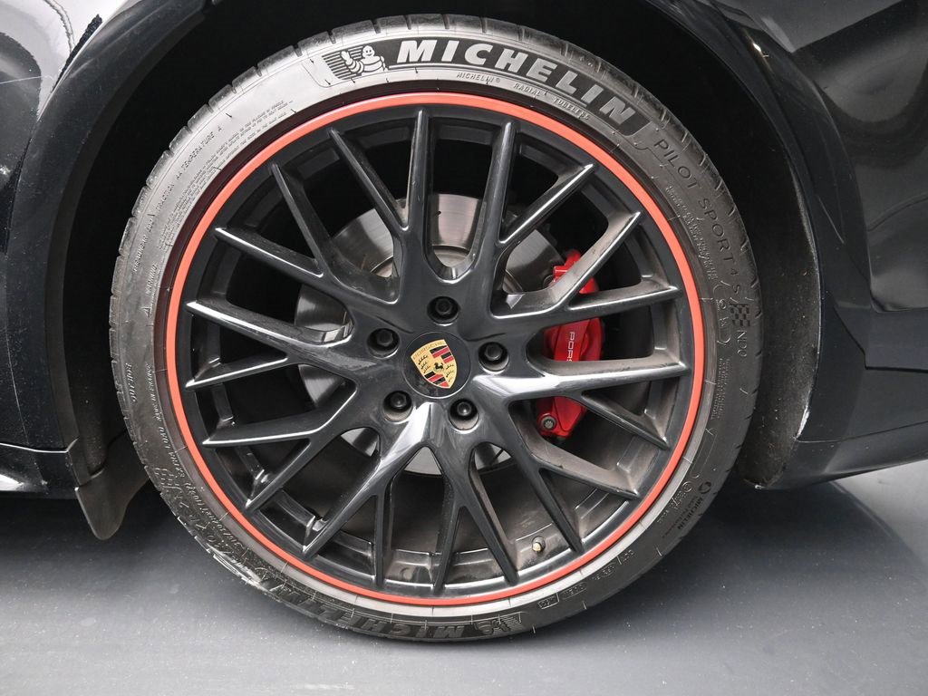 Certified 2019 Porsche Panamera GTS image 11