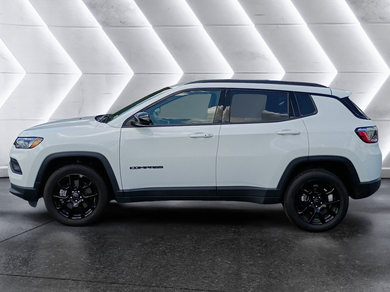 Certified 2026 Jeep Compass Latitude AWD/4WD image 3