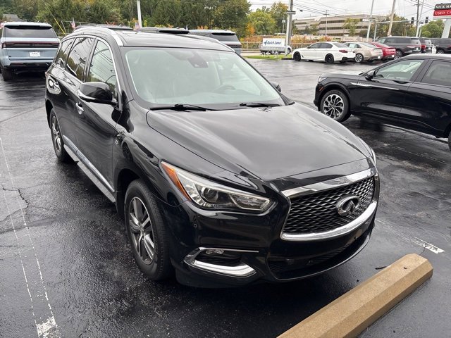 Used 2020 INFINITI QX60 Luxe w/ Essential Package