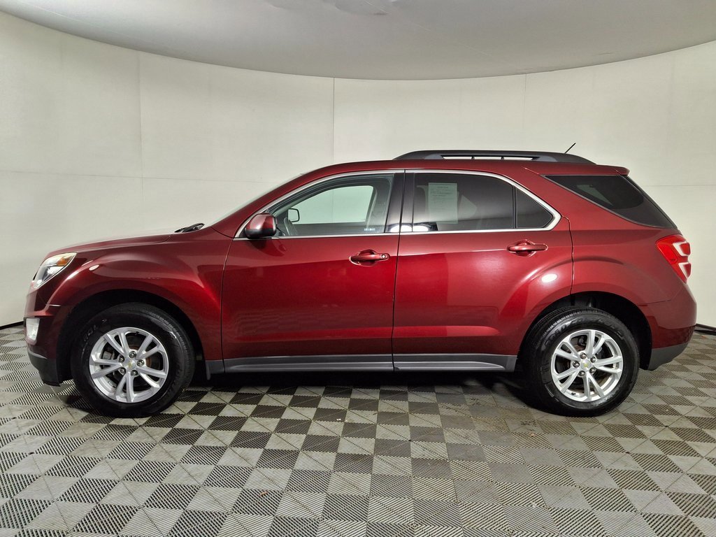 Used 2017 Chevrolet Equinox LT w/ Convenience Package image 2