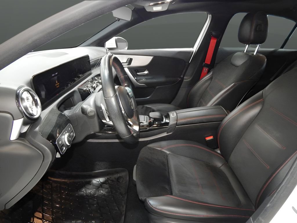 Used 2021 Mercedes-Benz A 35 AMG 4MATIC image 17