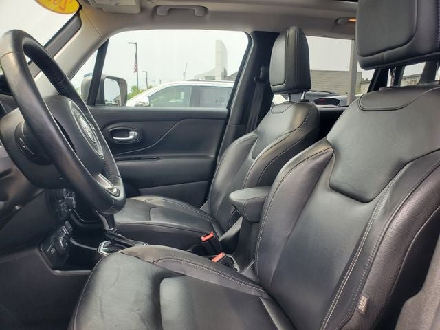 Used 2020 Jeep Renegade Limited AWD/4WD image 5