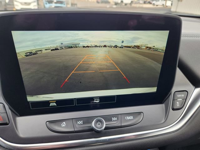 Used 2025 Chevrolet Blazer LT image 27