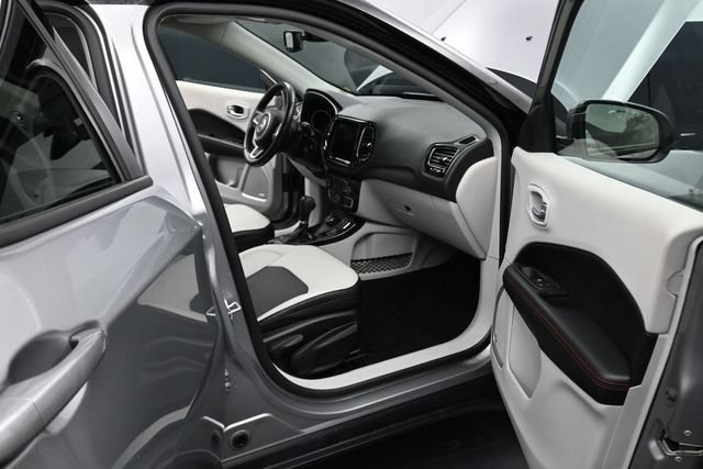 Used 2021 Jeep Compass Limited AWD/4WD image 20