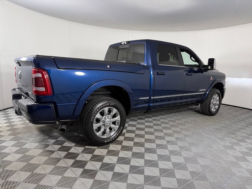 Used 2024 RAM 3500 Limited AWD/4WD image 7