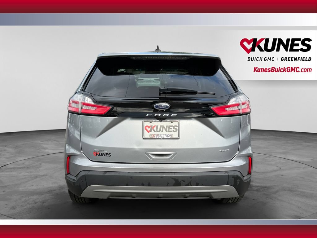 Used 2024 Ford Edge SEL AWD/4WD image 9