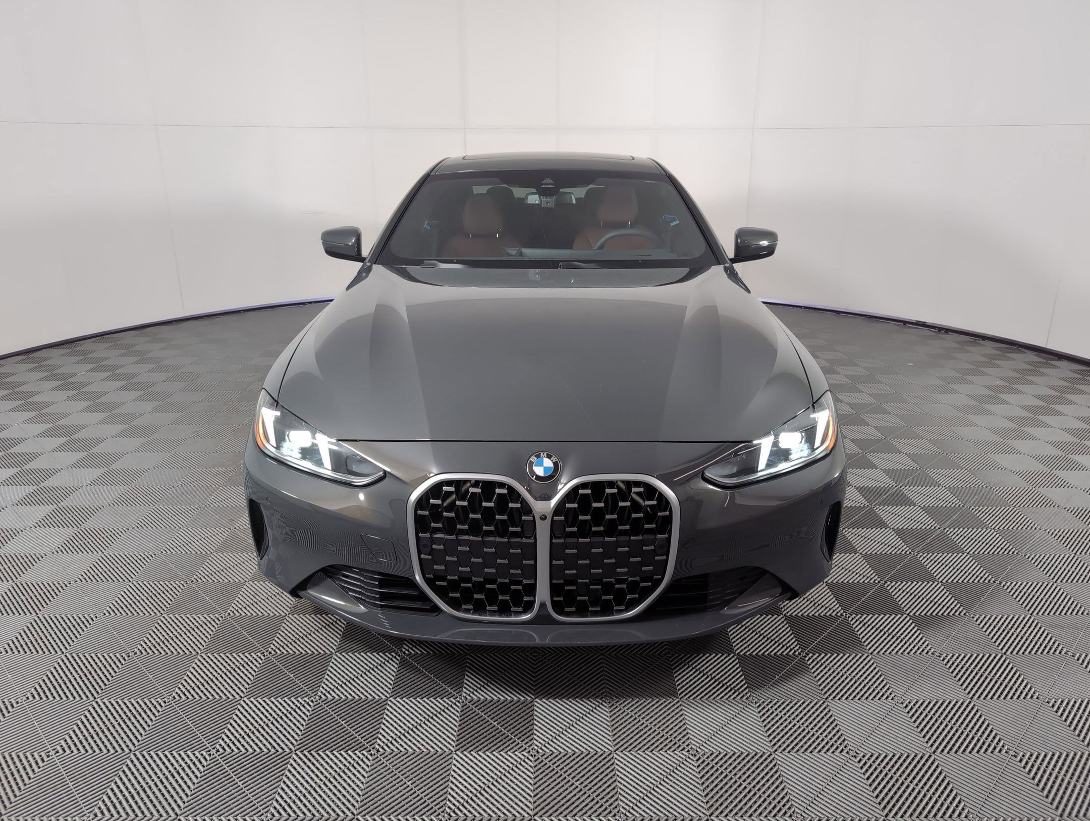 Used 2026 BMW 430i Coupe w/ Premium Package image 5