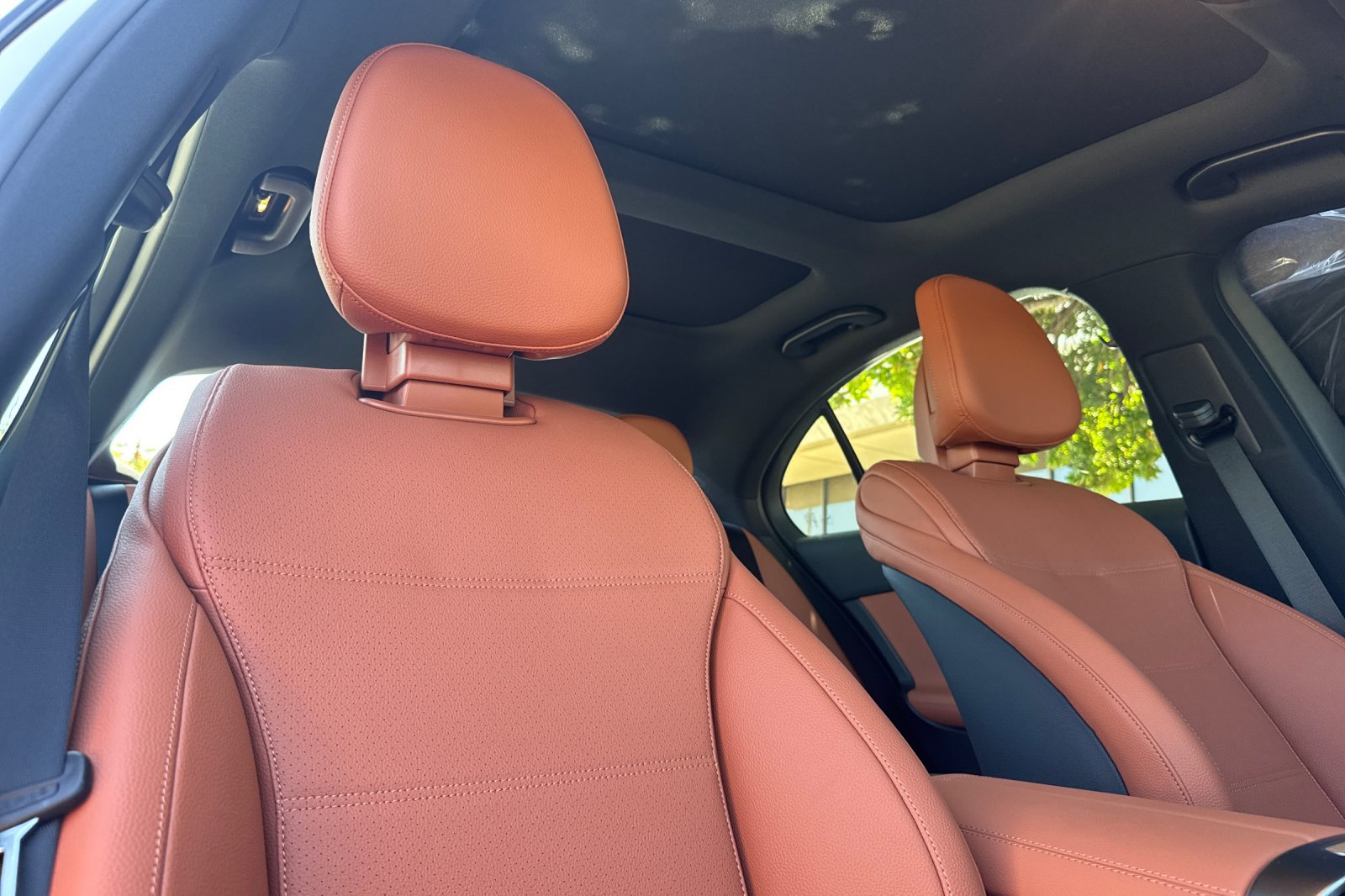 New 2025 Mercedes-Benz C 300 Sedan image 27