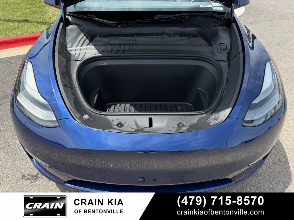 Used 2022 Tesla Model Y Long Range AWD/4WD image 28
