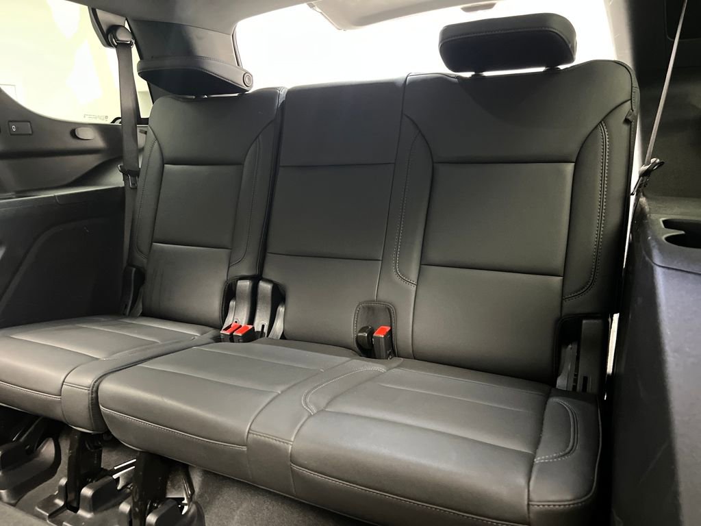 Used 2025 Chevrolet Tahoe Z71 image 32