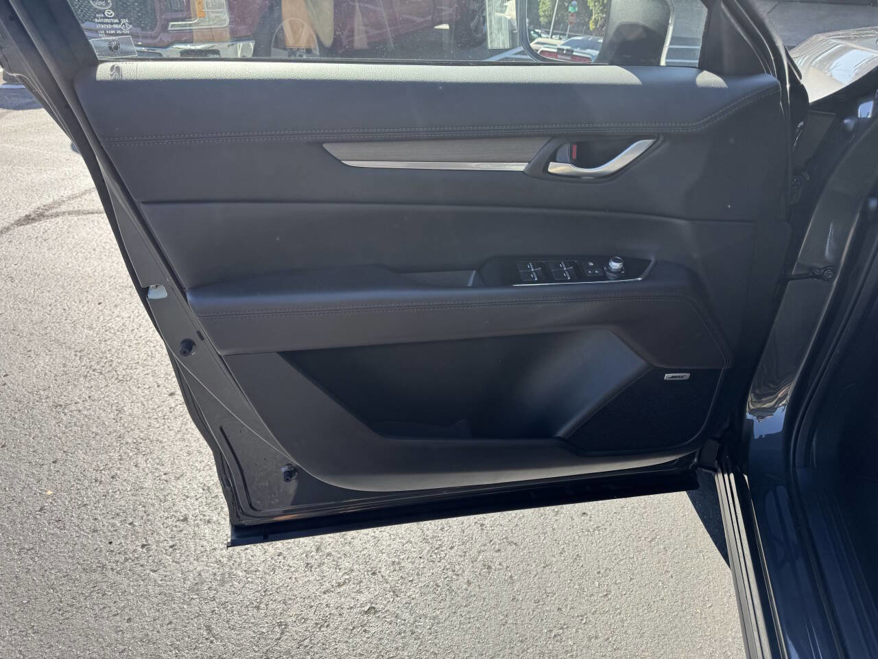 Used 2019 MAZDA CX-5 Signature image 16