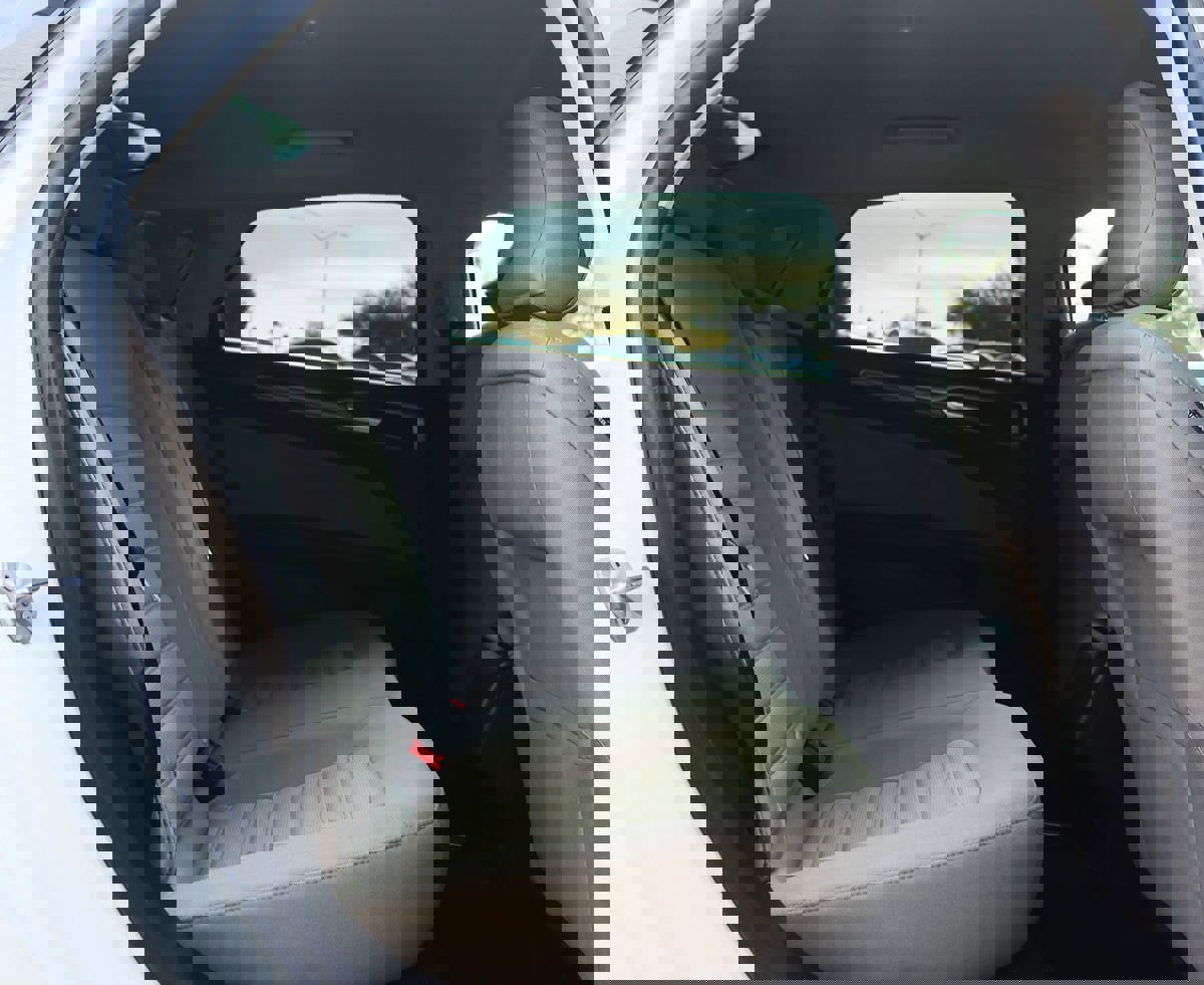 Used 2018 Ford Fusion S image 28