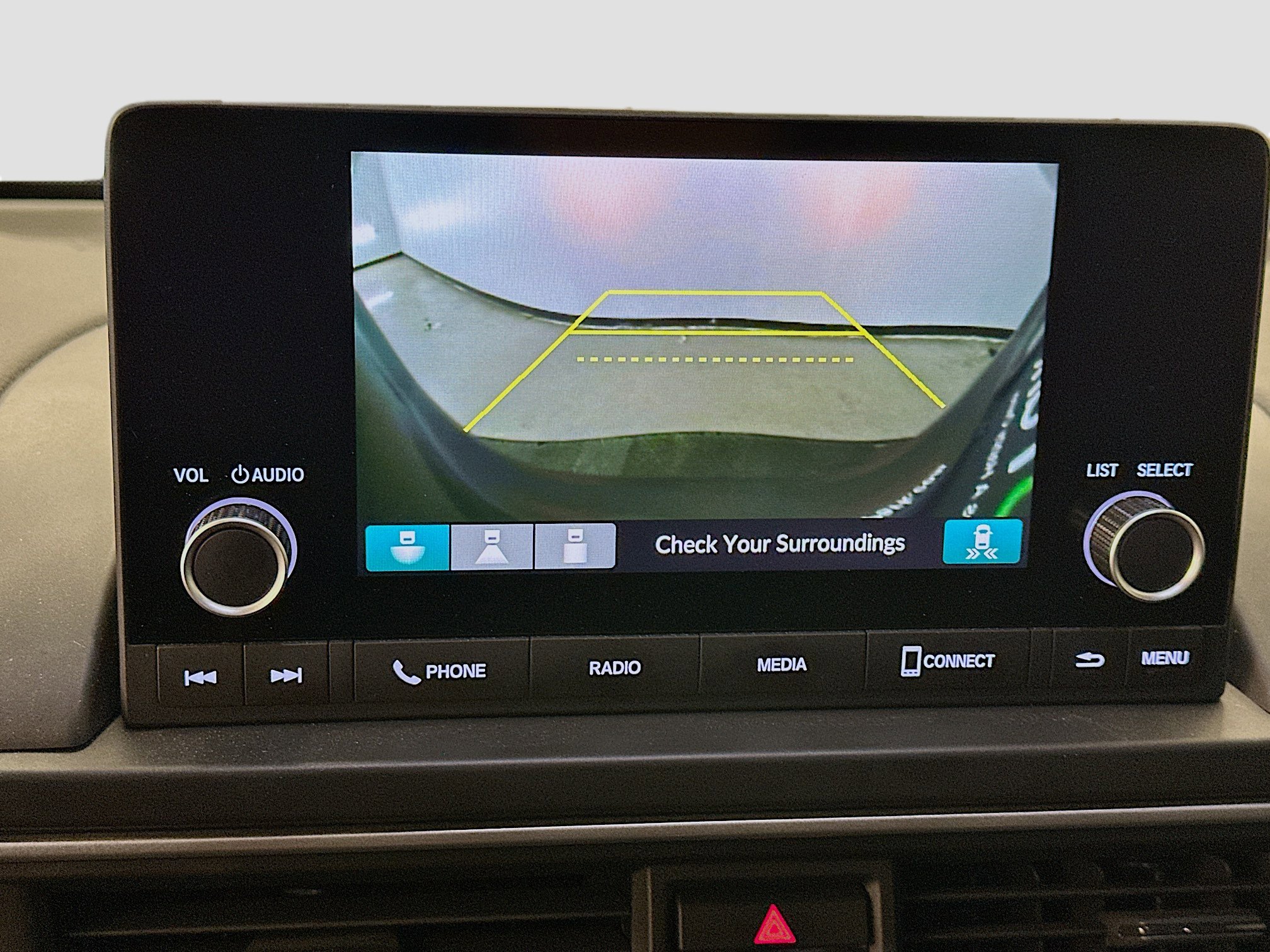 Used 2025 Honda Pilot Sport image 23