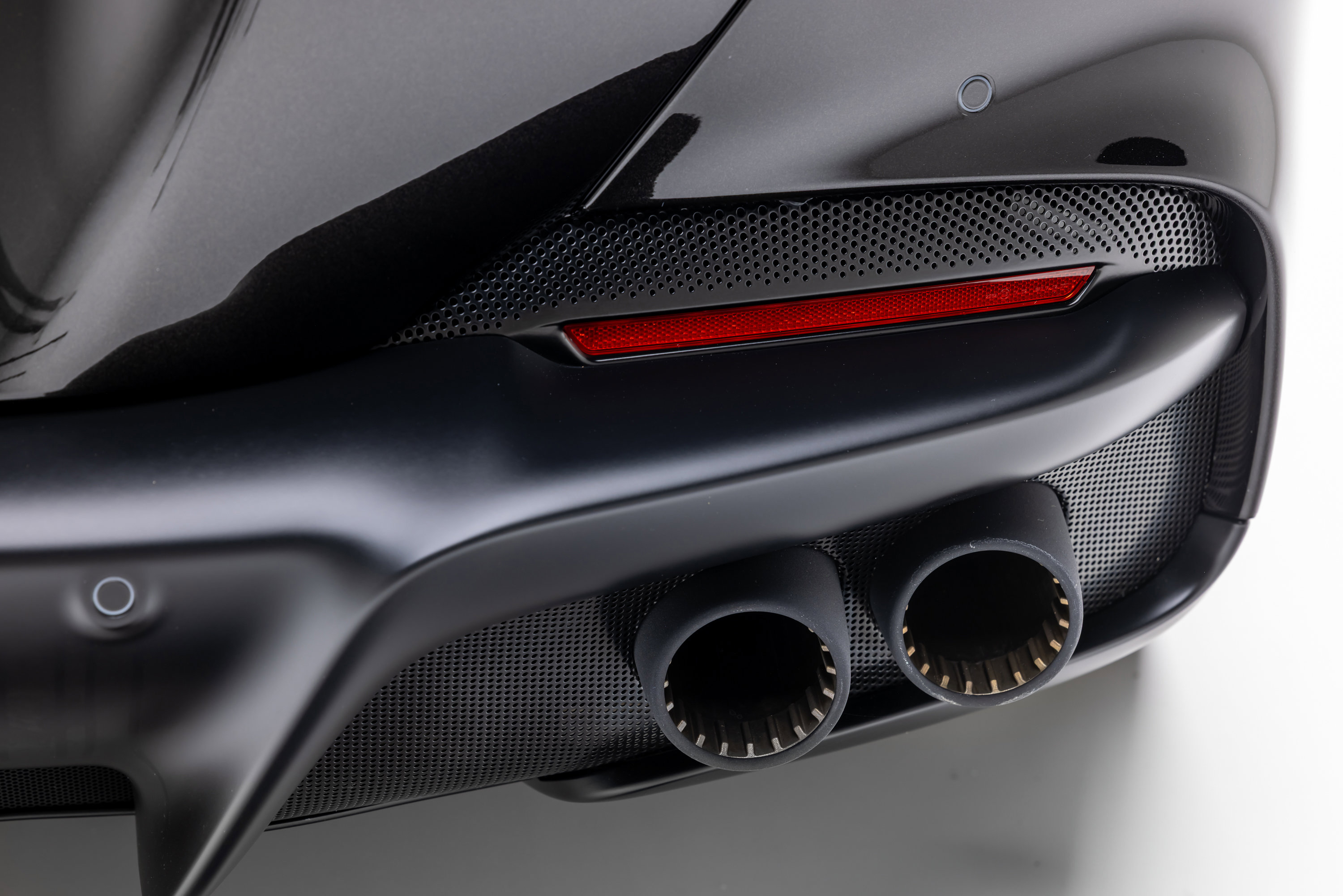 Certified 2023 Ferrari Portofino M RWD image 56