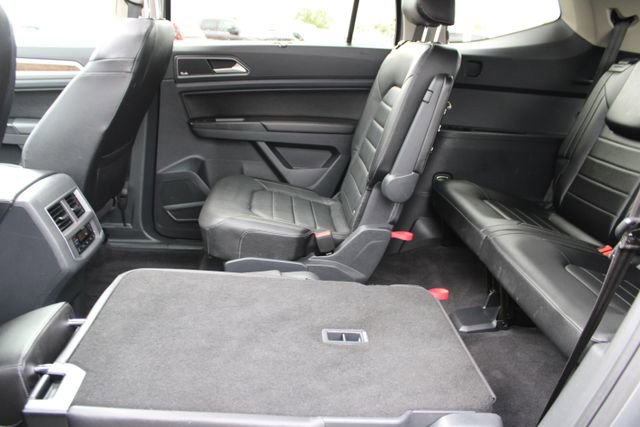Used 2018 Volkswagen Atlas SEL Premium AWD/4WD image 44