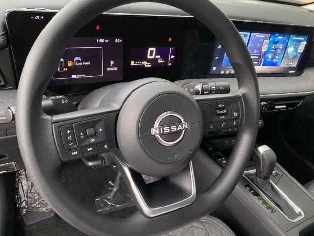 New 2026 Nissan Kicks SV w/ SV Premium Package image 12