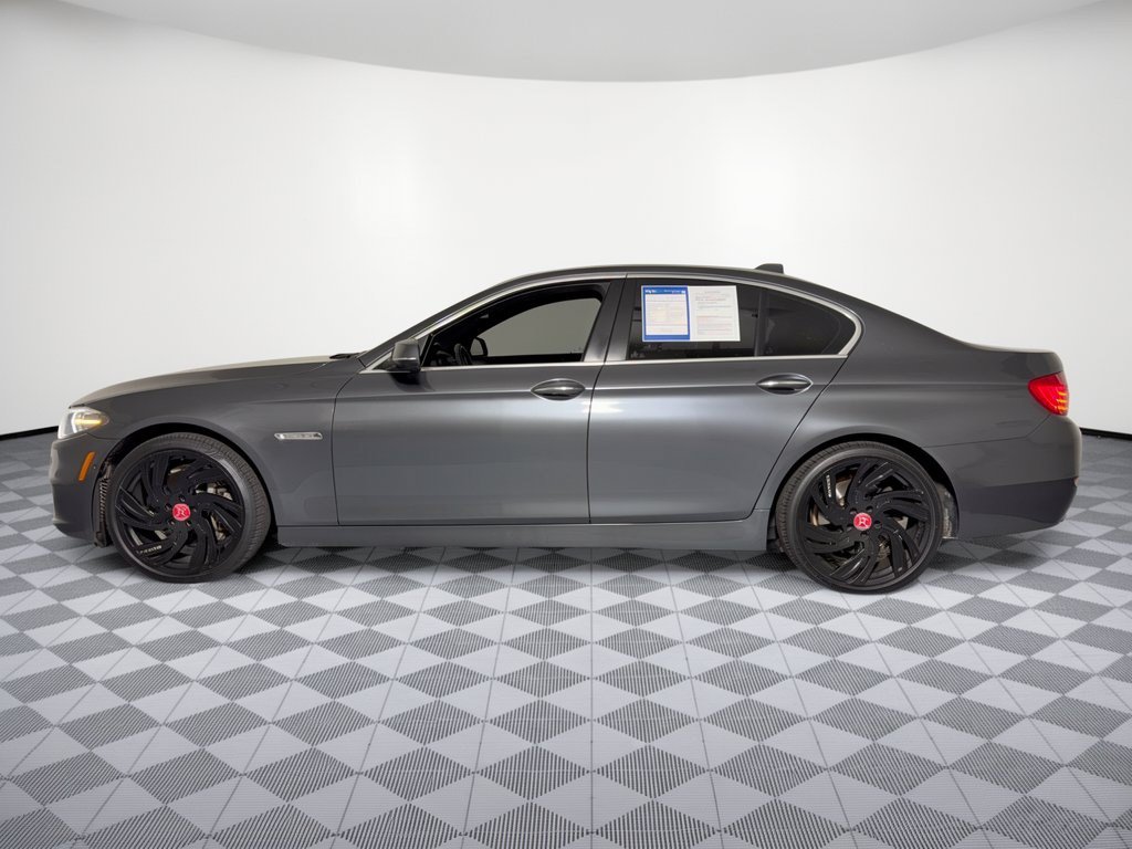 Used 2016 BMW 535i Sedan RWD image 2
