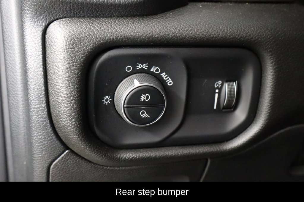 Used 2022 RAM 1500 Big Horn AWD/4WD image 22