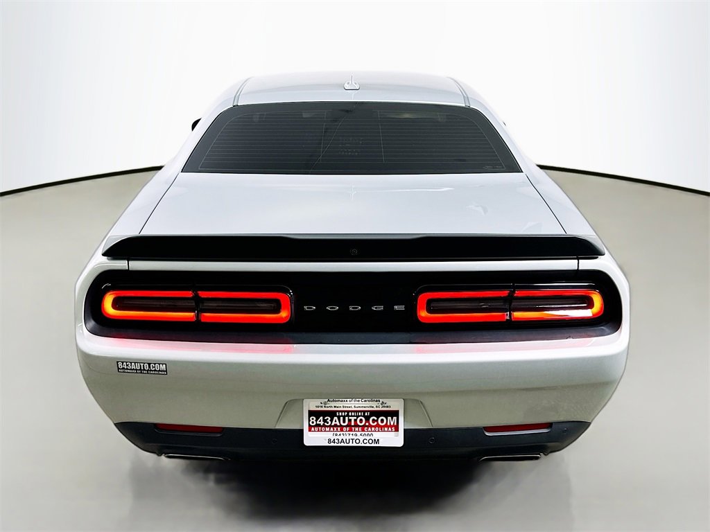 Used 2023 Dodge Challenger R/T image 6