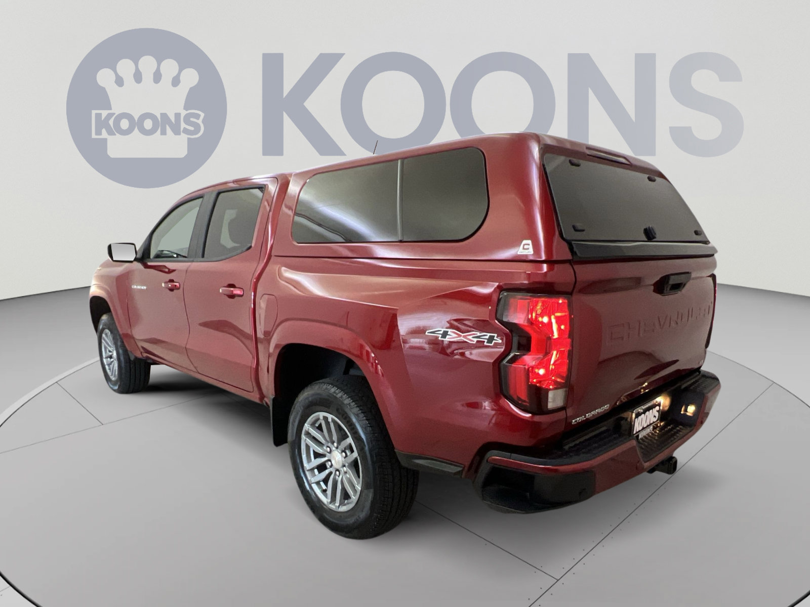 Used 2024 Chevrolet Colorado LT w/ LT Convenience Package II AWD/4WD image 7