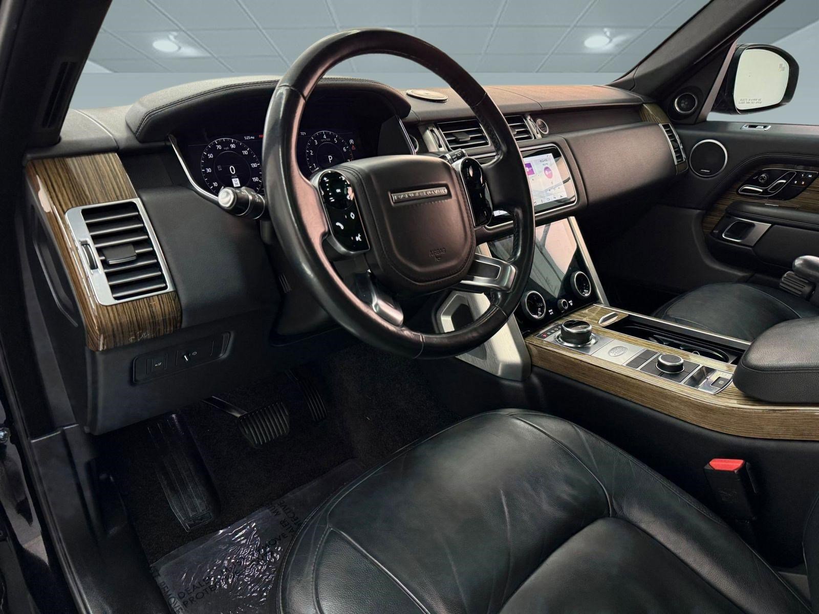 Used 2019 Land Rover Range Rover AWD/4WD image 4