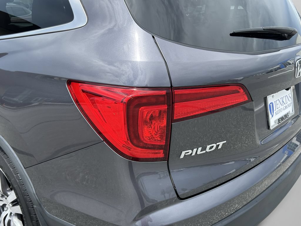 Used 2017 Honda Pilot EX-L image 14
