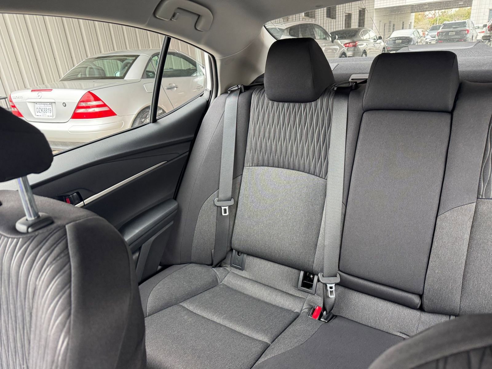 Used 2025 Toyota Camry LE FWD image 30