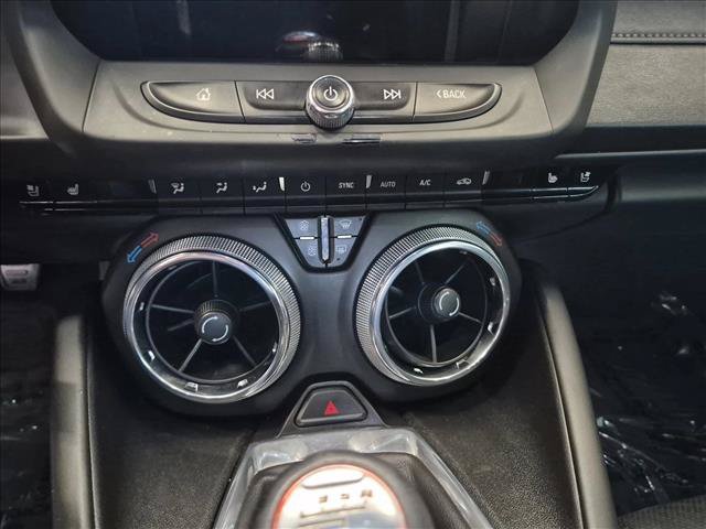 Used 2016 Chevrolet Camaro SS RWD image 14