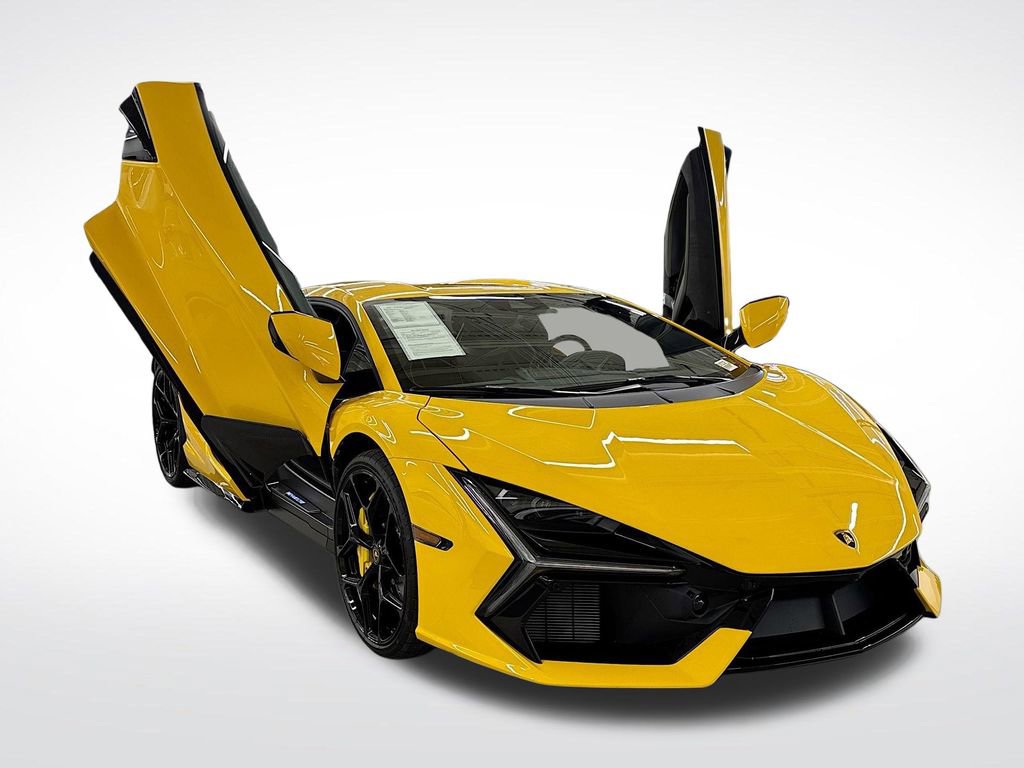 Used 2025 Lamborghini Revuelto image 30