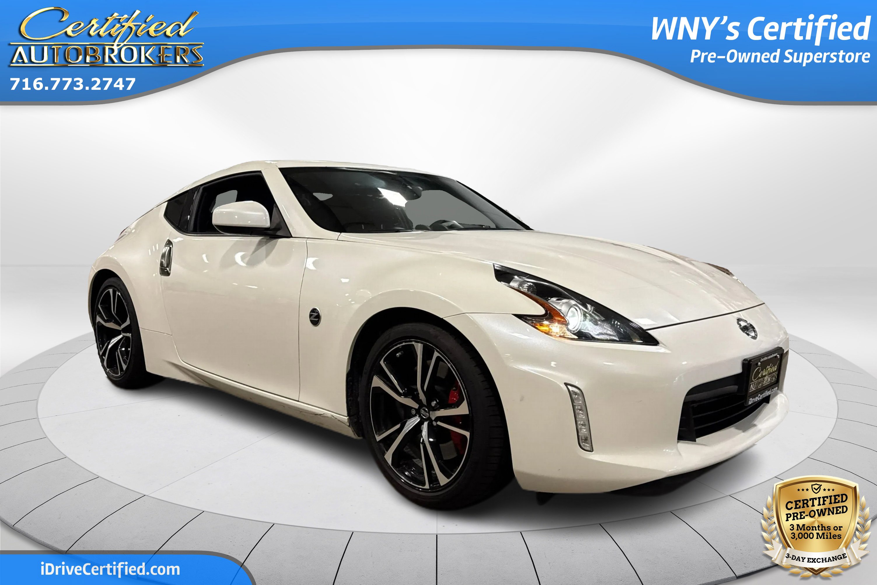 Used 2020 Nissan 370Z Touring Sport image 4