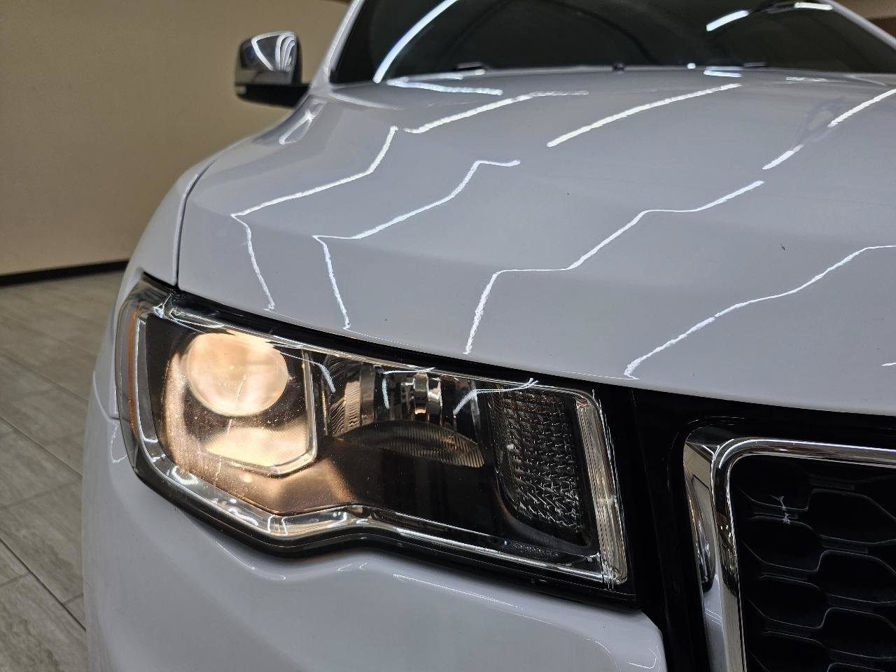 Used 2021 Jeep Grand Cherokee Limited RWD image 10