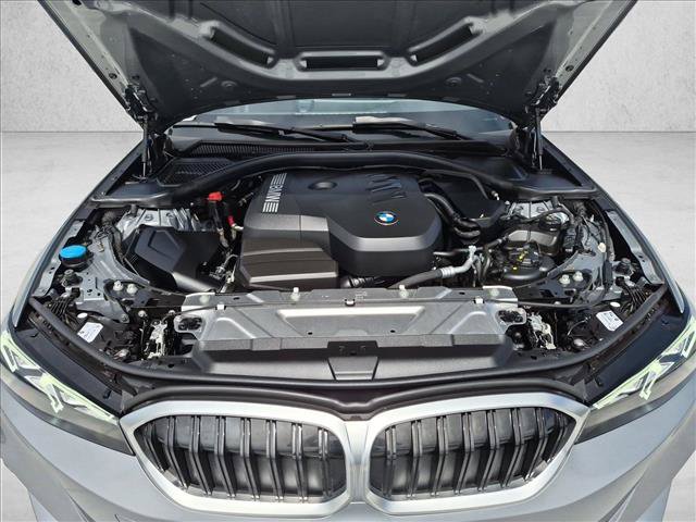 Used 2025 BMW 330i xDrive Sedan w/ Convenience Package AWD/4WD image 24