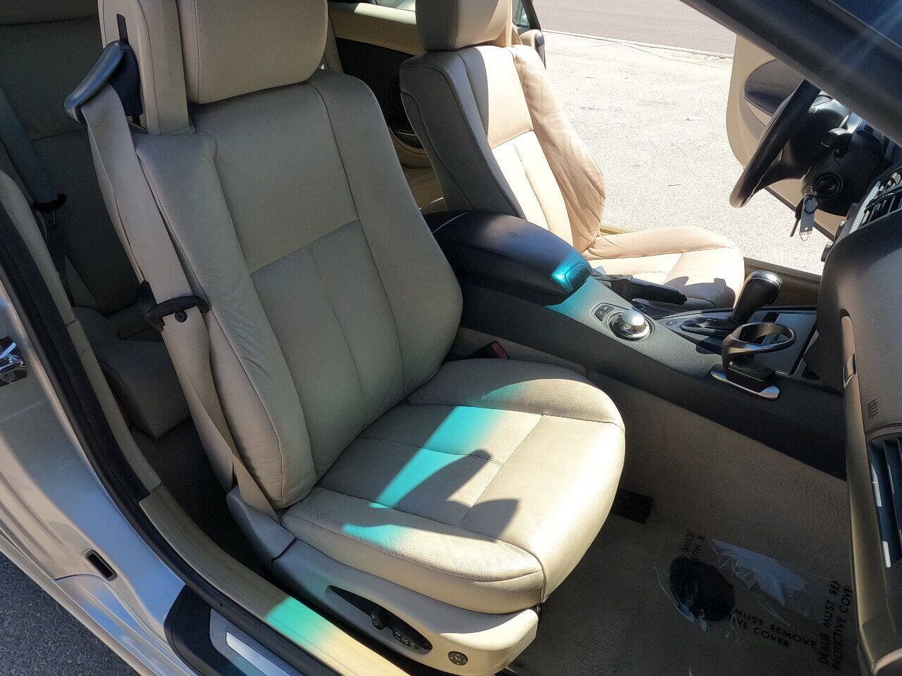 Used 2004 BMW 645Ci Convertible RWD image 13