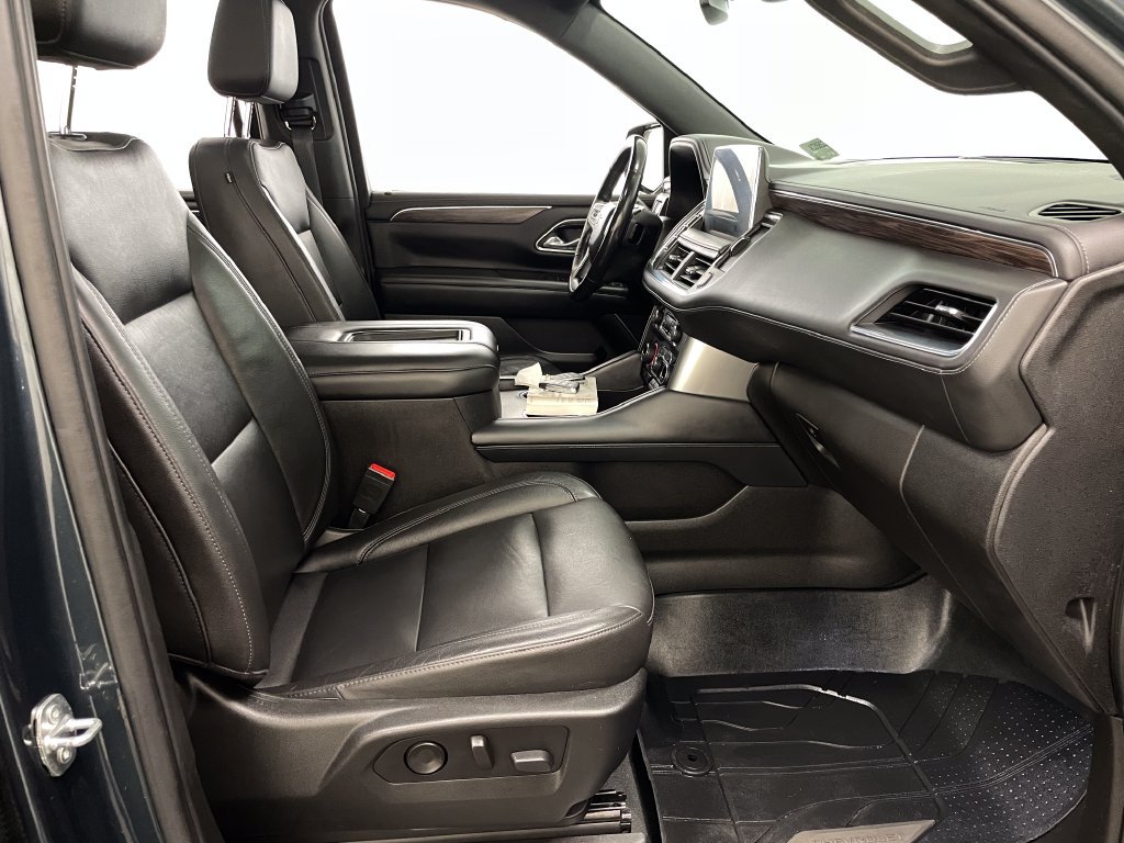 Used 2021 Chevrolet Tahoe Z71 w/ Z71 Signature Package AWD/4WD image 42