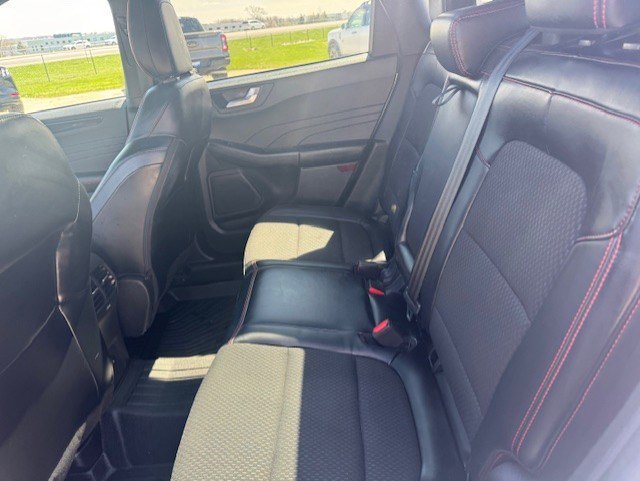 Used 2023 Ford Escape ST-Line w/ Tech Pack #1 AWD/4WD image 26