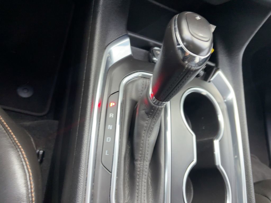 Used 2020 Chevrolet Traverse RS image 23