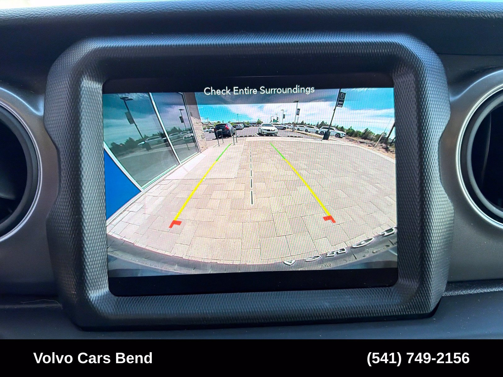 Used 2023 Jeep Wrangler Unlimited w/ 8.4" Radio Group AWD/4WD image 14