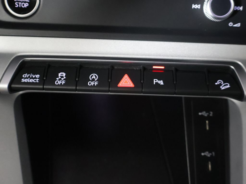 Used 2023 Audi Q3 2.0T Premium w/ Convenience Package AWD/4WD image 49
