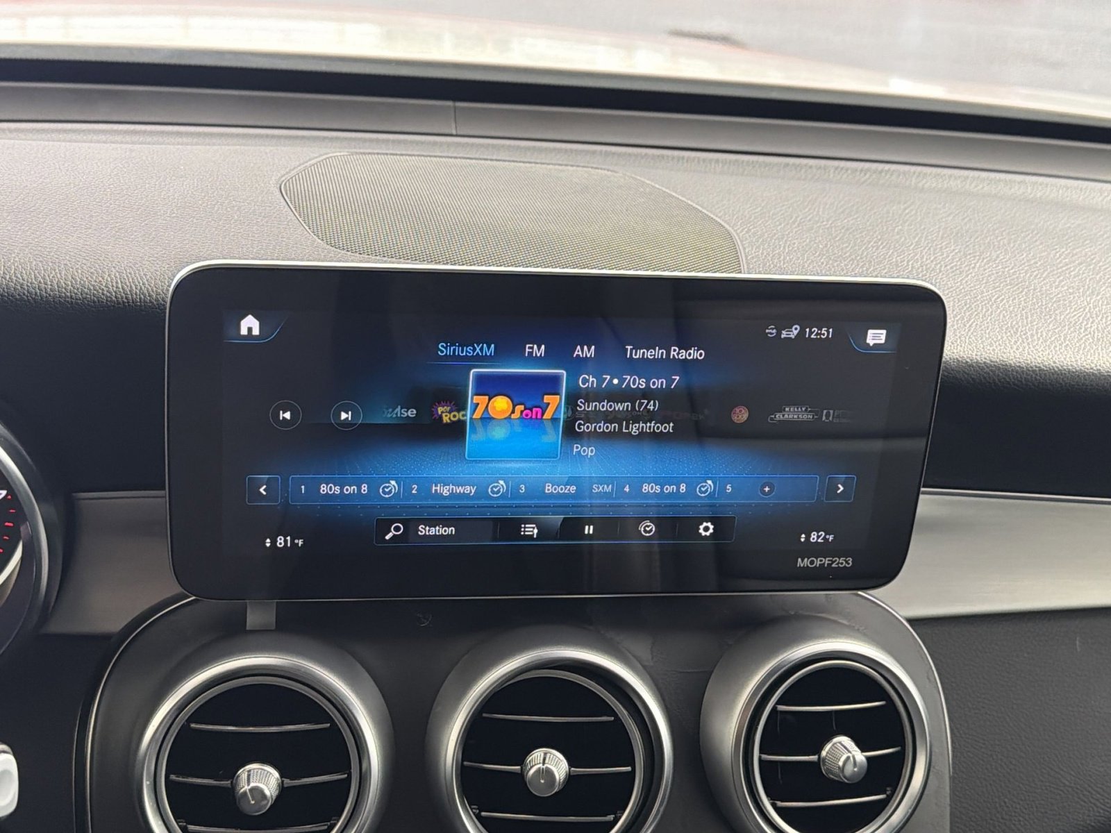 Used 2022 Mercedes-Benz GLC 300 GLC 300 image 18