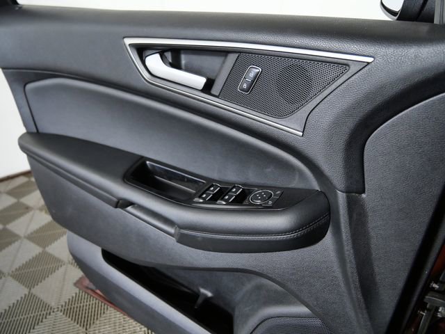 Used 2015 Ford Edge SEL w/ Equipment Group 201A AWD/4WD image 26