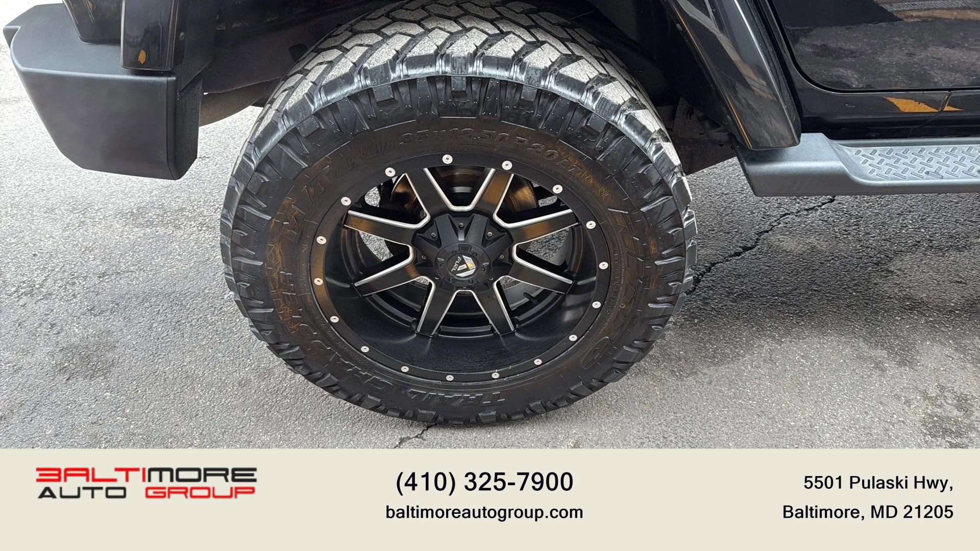 Used 2014 Jeep Wrangler Unlimited Sahara image 17