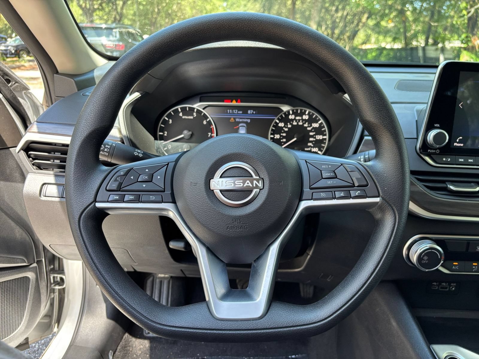 Used 2025 Nissan Altima 2.5 SV FWD image 28