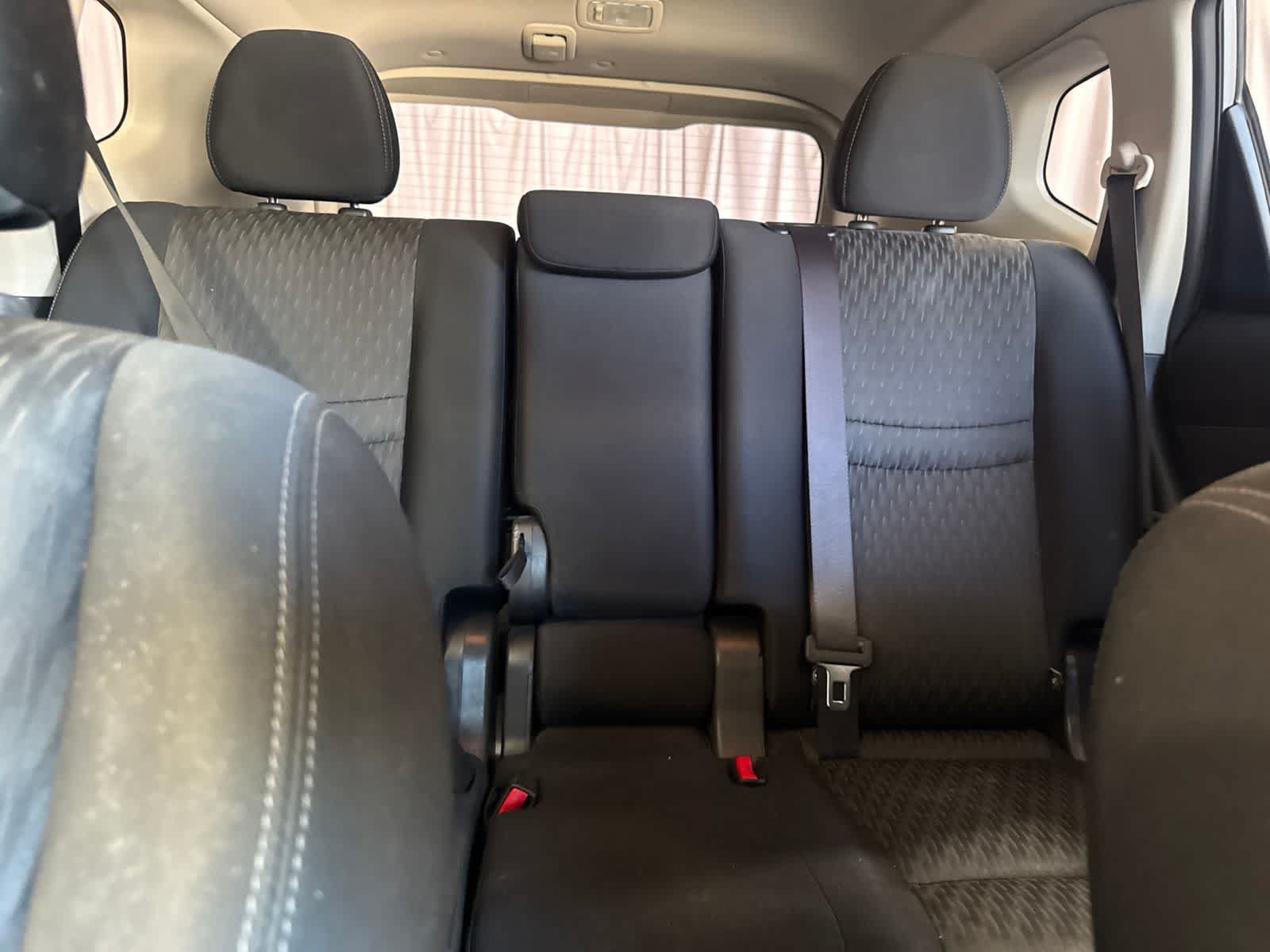 Used 2017 Nissan Rogue SV FWD image 18