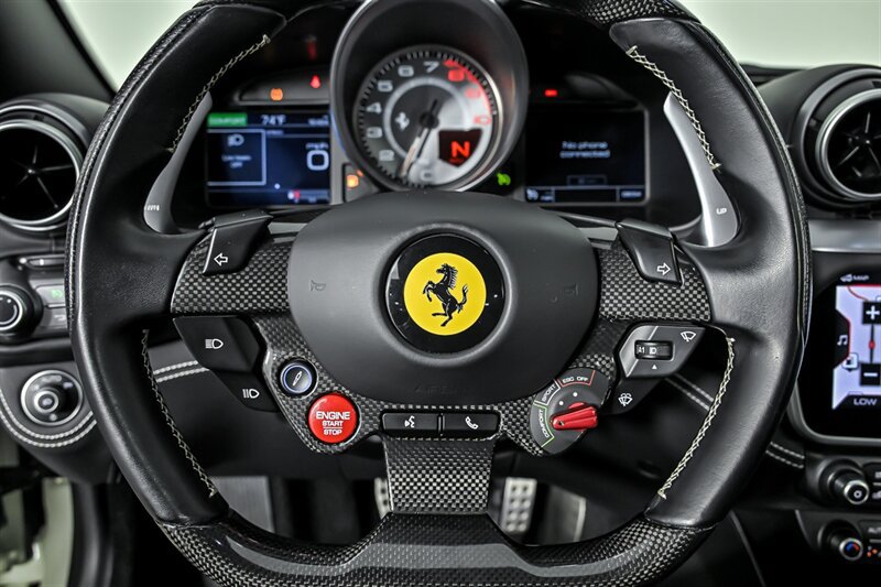Used 2019 Ferrari Portofino RWD image 31
