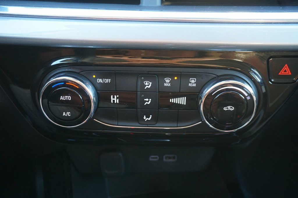 Certified 2024 Chevrolet Trax LT image 15