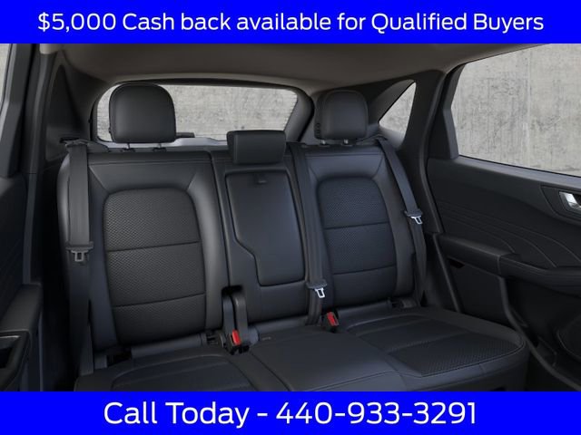 New 2026 Ford Escape SE w/ Class II Trailer Tow Package FWD image 13