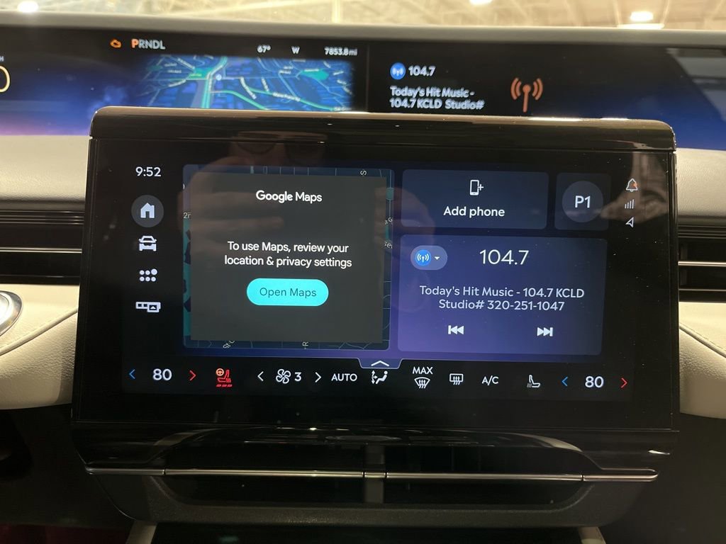 Used 2025 Lincoln Nautilus Reserve image 35