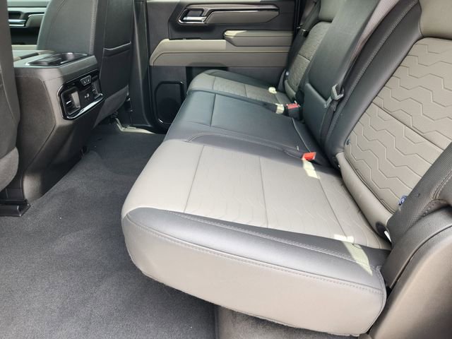 Used 2025 Chevrolet Silverado 2500 ZR2 w/ Technology Package AWD/4WD image 30